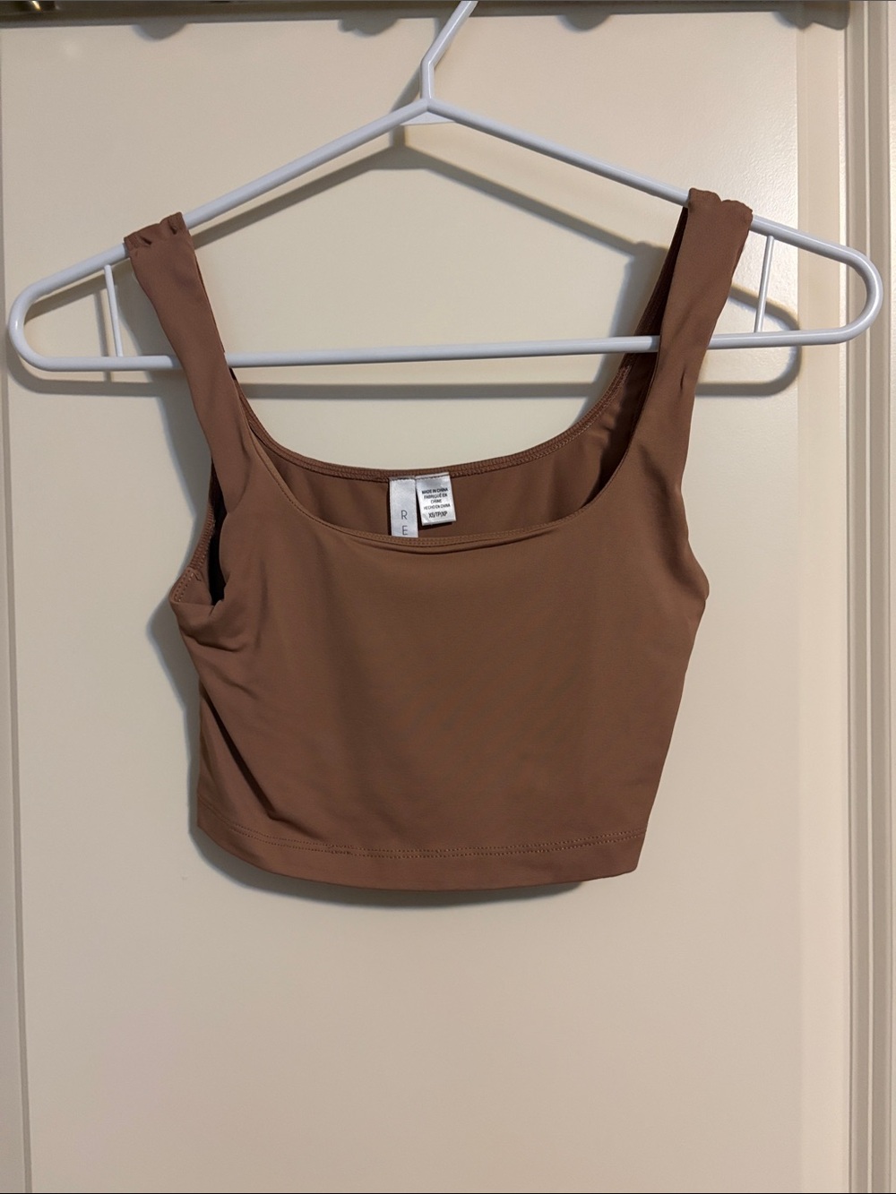 Women's Square Neck Crop Tank Top - Brown